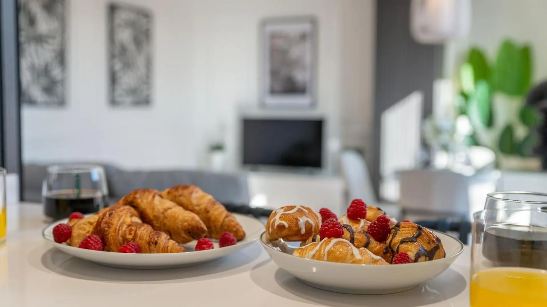 Apartment Ferienwohnung Xpce Sky Towers - Parking Free Málaga Spanien