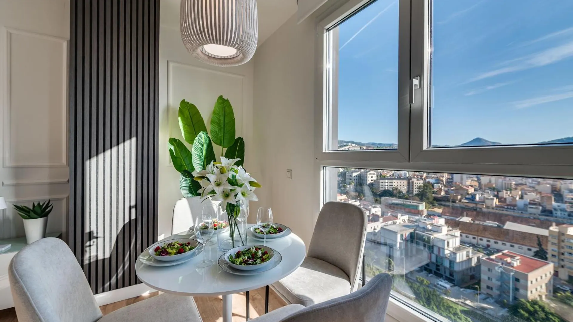 Xpce Sky Towers - Parking Free Διαμέρισμα Μάλαγα